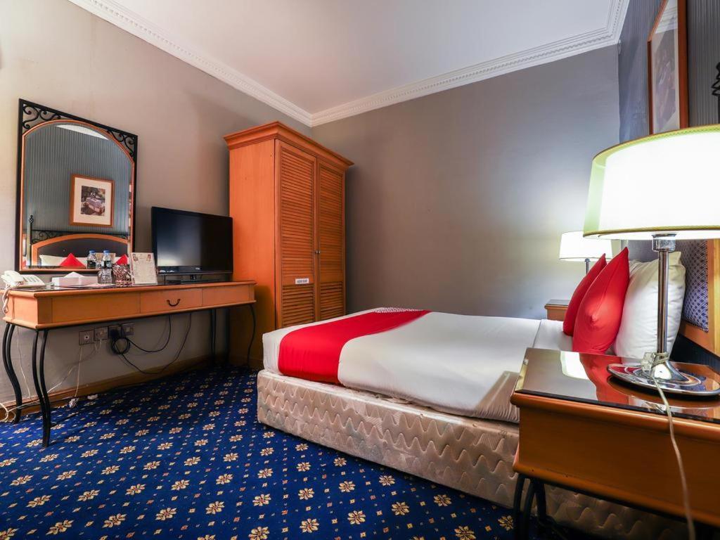 City Plaza Hotel Fujairah Bagian luar foto