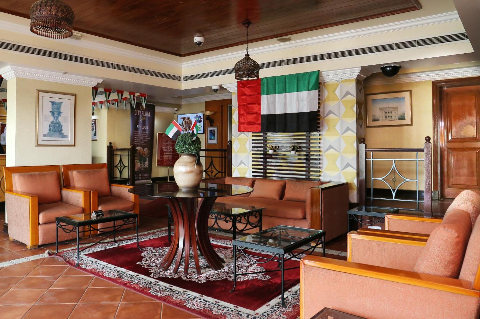 City Plaza Hotel Fujairah Bagian luar foto