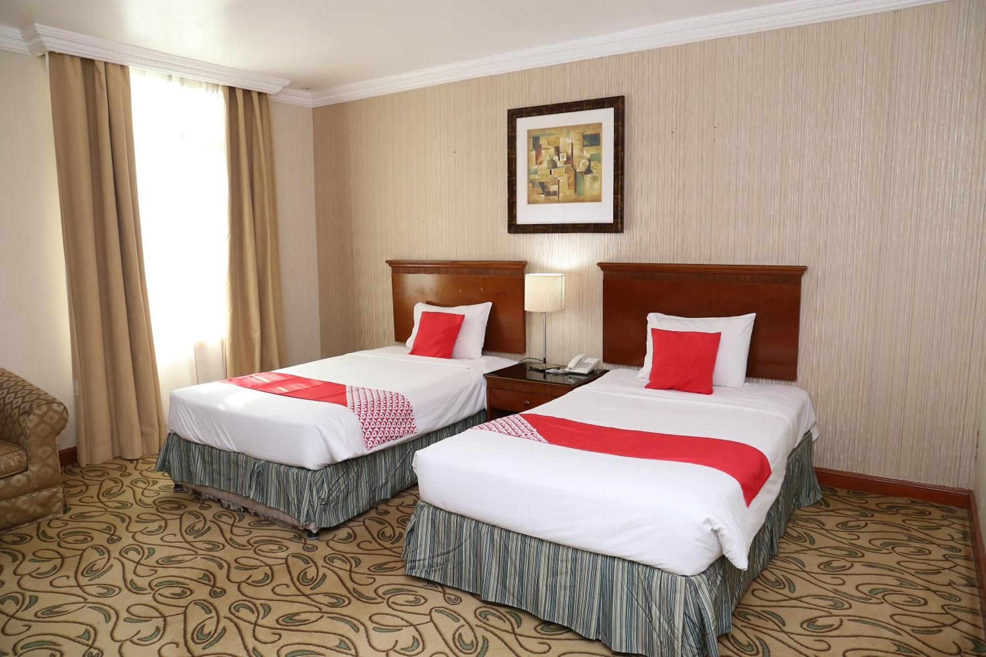 City Plaza Hotel Fujairah Bagian luar foto
