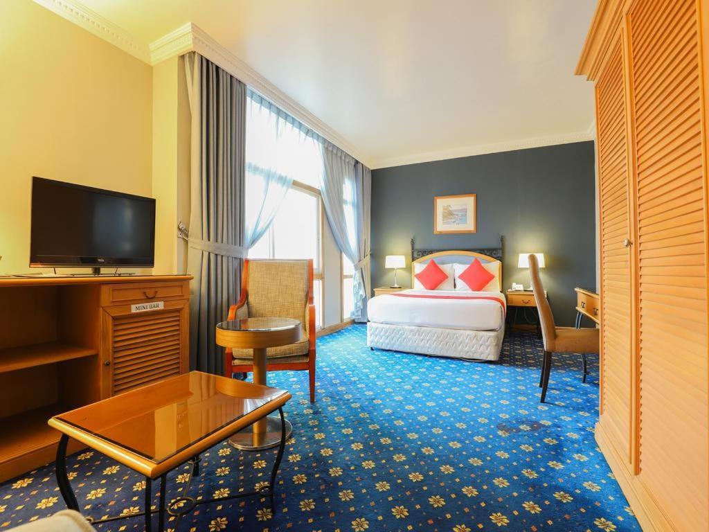 City Plaza Hotel Fujairah Bagian luar foto